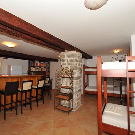 Apartments Monika Old Town Kotor Eksteriør bilde