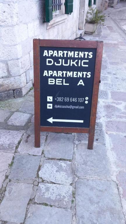 Apartments Monika Old Town Kotor Eksteriør bilde